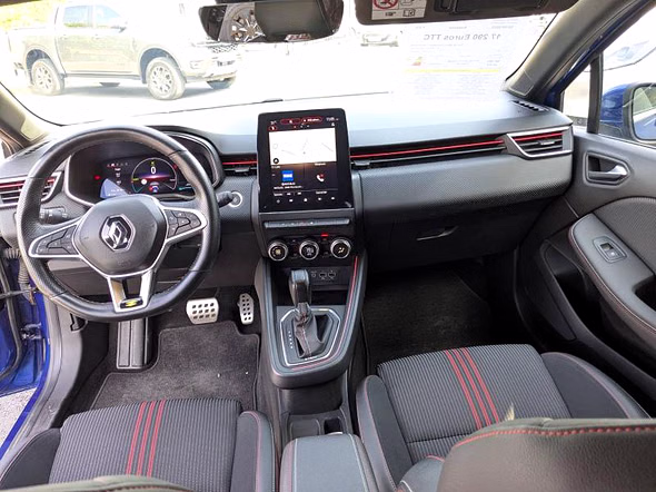 RENAULT Clio 1.6 E-Tech hybride 145ch RS Line - Miniature 20