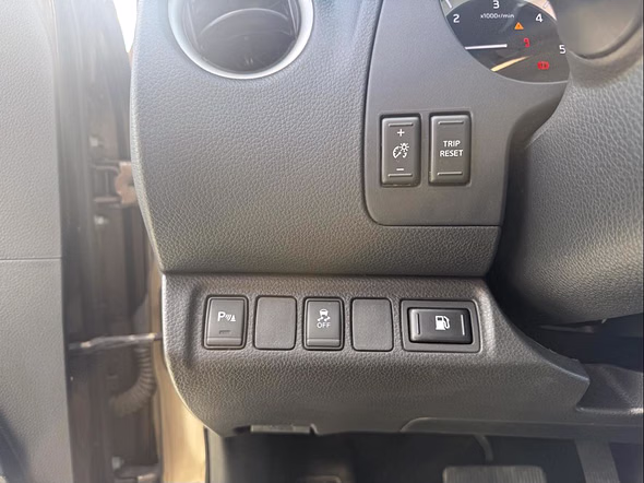 RENAULT Alaskan 2.3 dCi 190ch Double Cabine Intens BVA - Miniature 12
