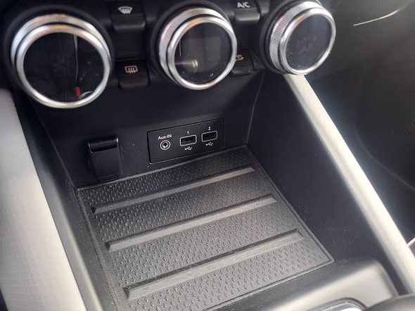 RENAULT Captur 1.6 E-Tech hybride rechargeable 160ch Intens -21 - Miniature 23