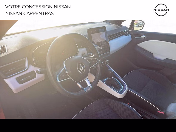 RENAULT Clio 1.6 E-Tech hybride 140ch Intens -21N - Vue 4