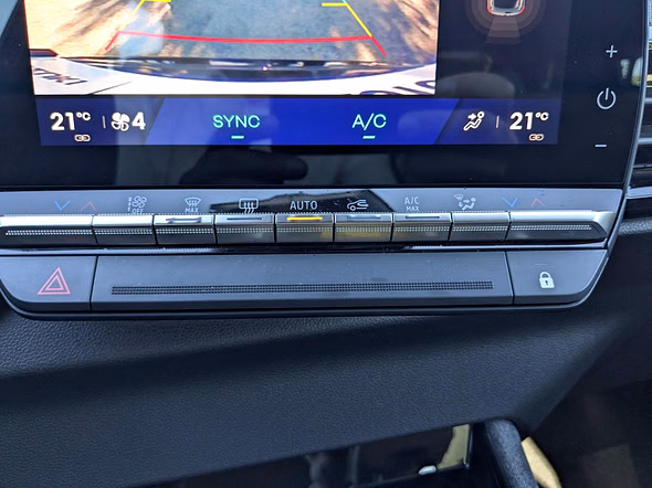 RENAULT Austral 1.2 E-Tech full hybrid 200ch Evolution - 25 - Miniature 19