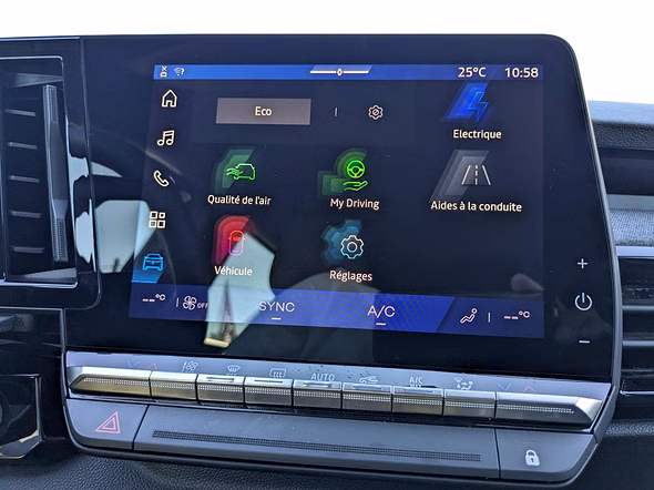 RENAULT Austral 1.2 E-Tech full hybrid 200ch Evolution - 25 - Miniature 22