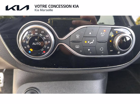 RENAULT Captur 1.5 dCi 110ch energy Intens - Miniature 18