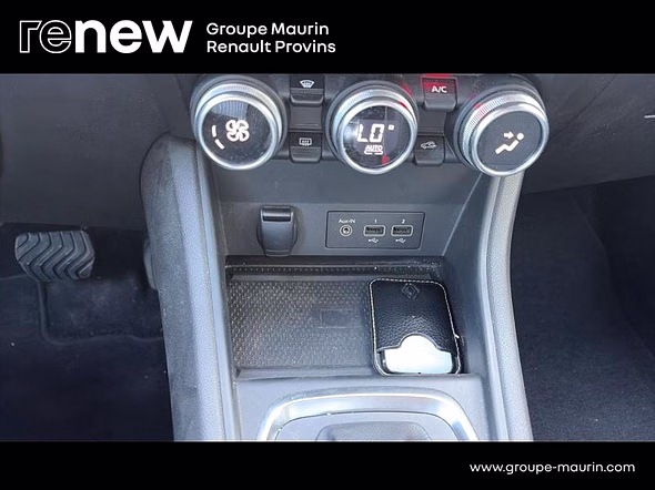 RENAULT Captur 1.6 E-Tech hybride 145ch Intens - Miniature 26