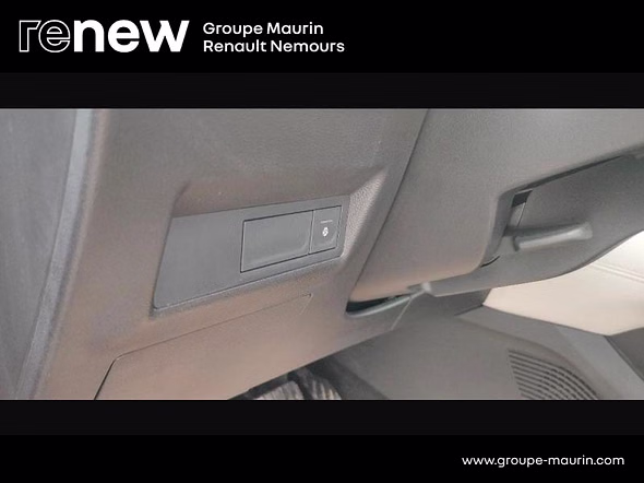 RENAULT Captur 1.6 E-Tech hybride rechargeable 160ch Initiale Paris -21 - Miniature 22