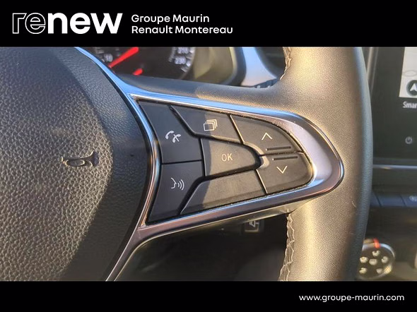 RENAULT Captur 1.6 E-Tech hybride 145ch Evolution - Miniature 24