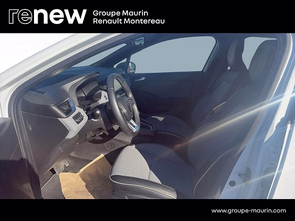 RENAULT Clio 1.6 E-Tech 145ch full hybrid Techno - Miniature 16