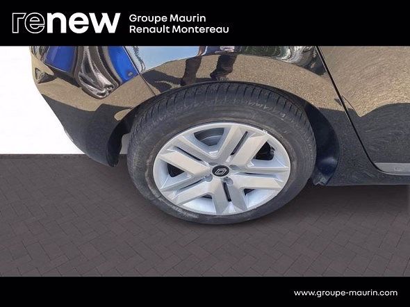 RENAULT Clio 1.6 E-Tech 145ch full hybrid Evolution - 24 - Miniature 9