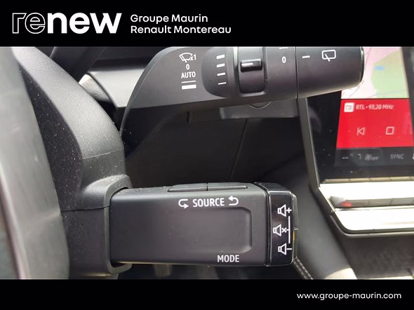 RENAULT Megane E-Tech Electric EV60 220ch Techno super charge - Miniature 26
