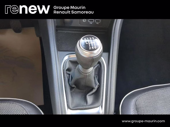 RENAULT Captur 1.3 TCe mild hybrid 140ch Techno - Miniature 25