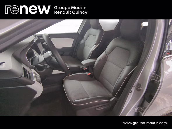RENAULT Clio 1.6 E-Tech hybride 145ch Techno - Miniature 9