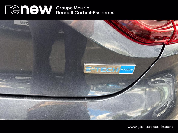 RENAULT Clio 1.6 E-Tech hybride 145ch Techno - Miniature 10