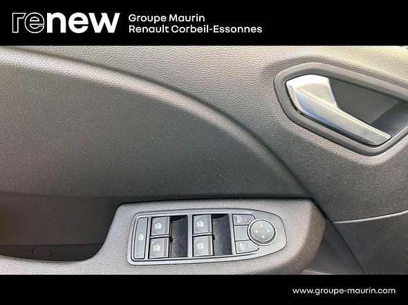 RENAULT Clio 1.5 dCi 100ch Evolution - 25 - Miniature 15
