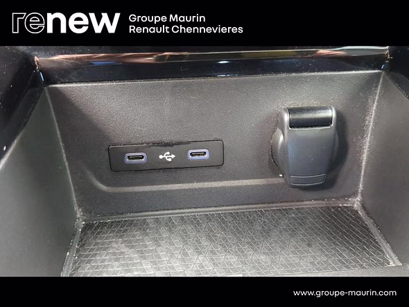 RENAULT Austral 1.2 E-Tech full hybrid 200ch Iconic - Miniature 31