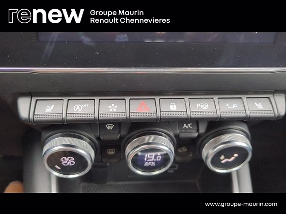 RENAULT Captur 1.3 TCe 155ch FAP Initiale Paris EDC - 20 - Miniature 31