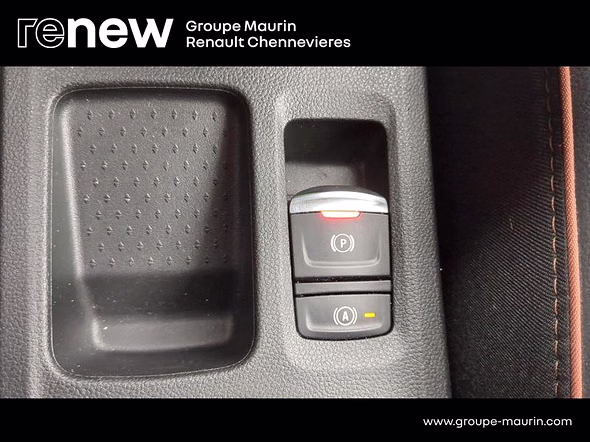 RENAULT Captur 1.3 TCe 155ch FAP Initiale Paris EDC - 20 - Miniature 34