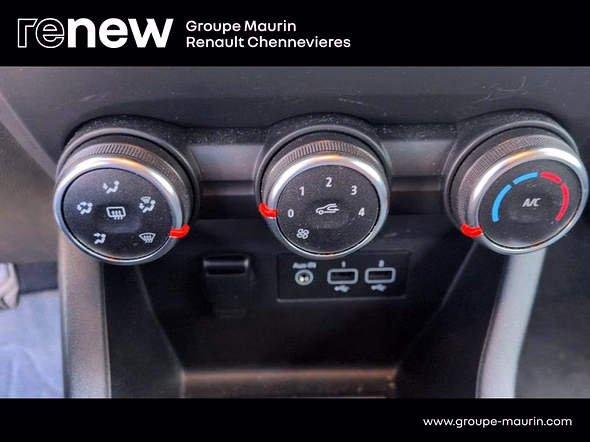 RENAULT Clio 1.0 TCe 100ch Evolution GPL - Miniature 26