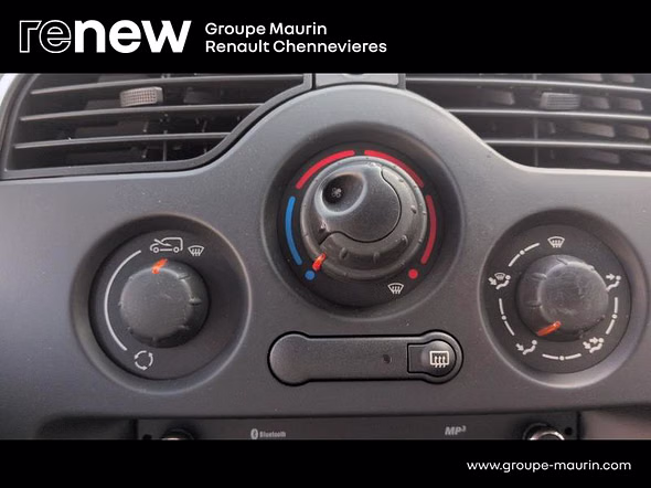 RENAULT Kangoo 1.5 dCi 75ch energy Life FT Euro6 - Miniature 41