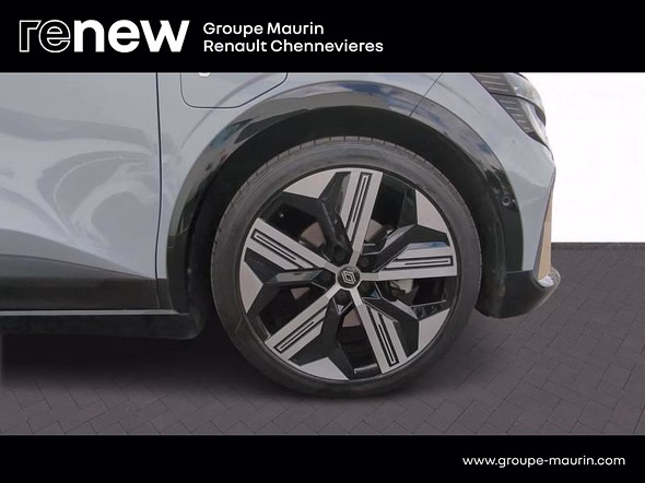 RENAULT Megane E-Tech Electric EV60 220ch Iconic super charge -B - Miniature 11