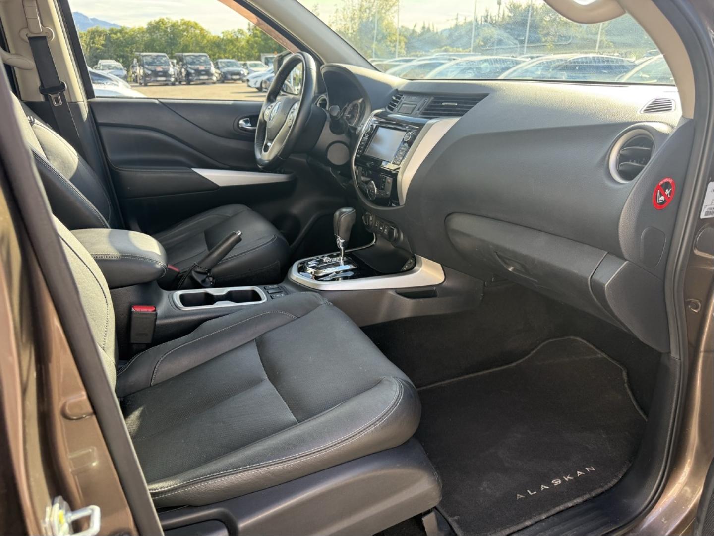 RENAULT Alaskan 2.3 dCi 190ch Double Cabine Intens BVA - Photo 25
