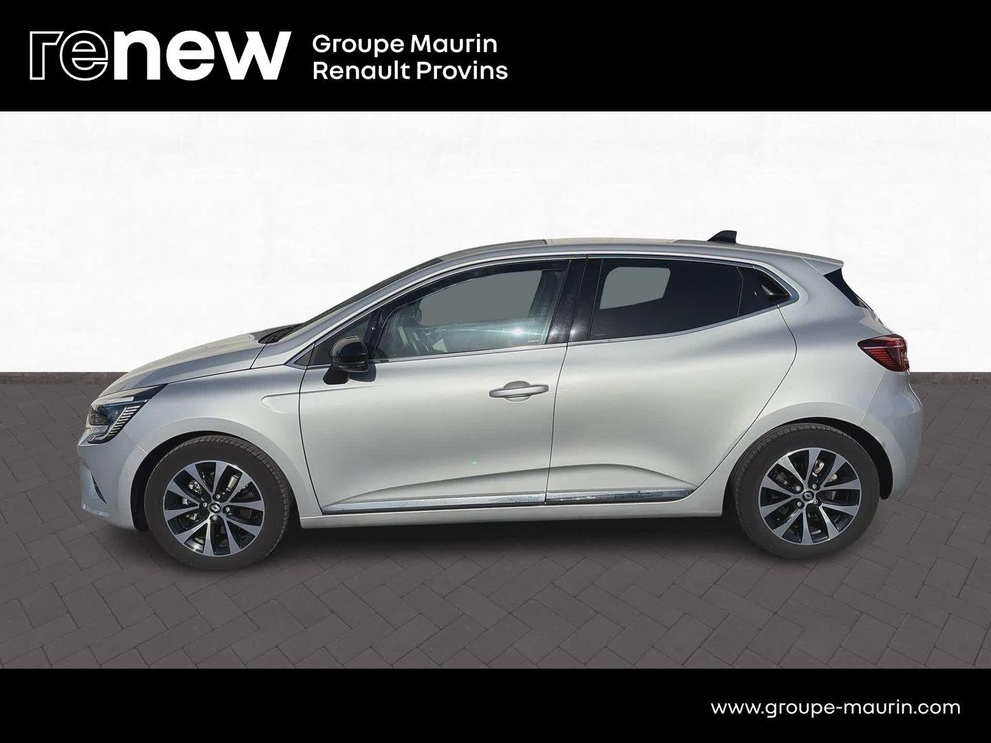 RENAULT Clio 1.6 E-Tech hybride 145ch Techno - Photo 8