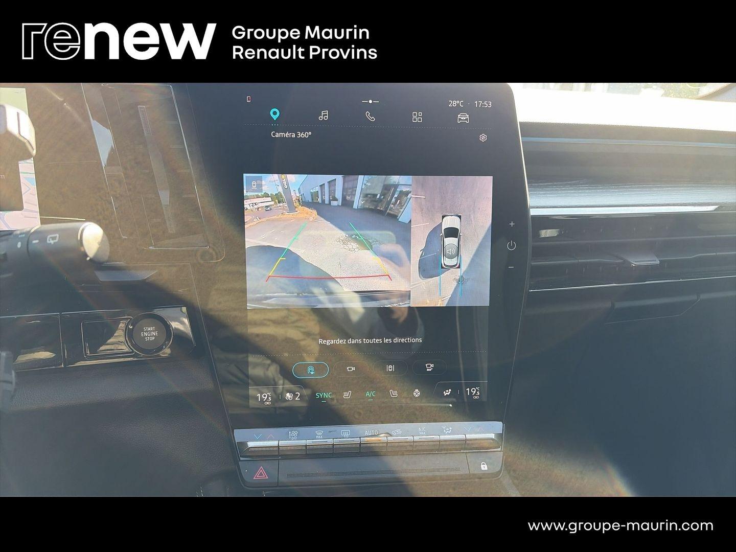 RENAULT Austral 1.2 E-Tech full hybrid 200ch Iconic - Photo 24