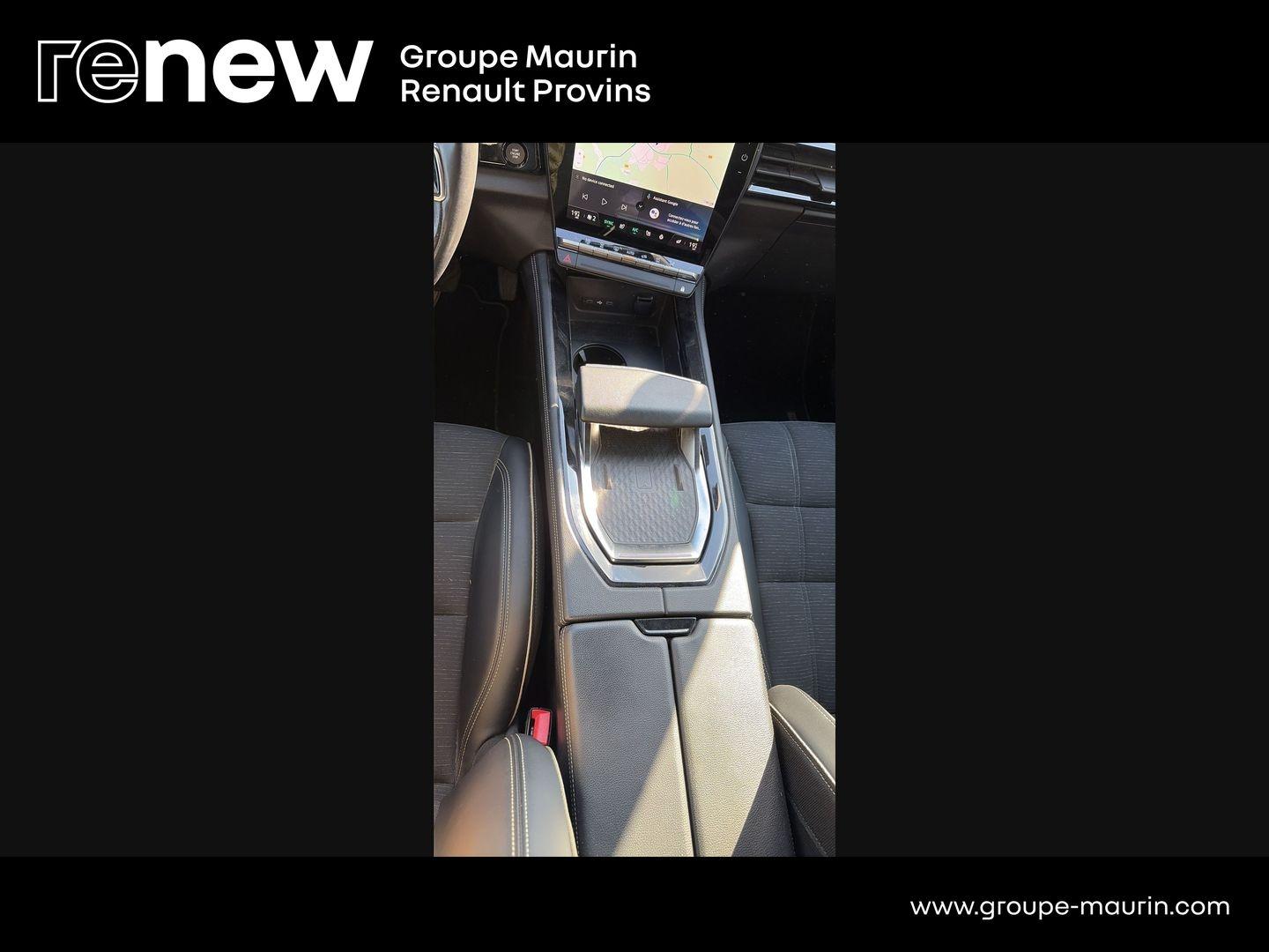 RENAULT Austral 1.2 E-Tech full hybrid 200ch Iconic - Photo 26