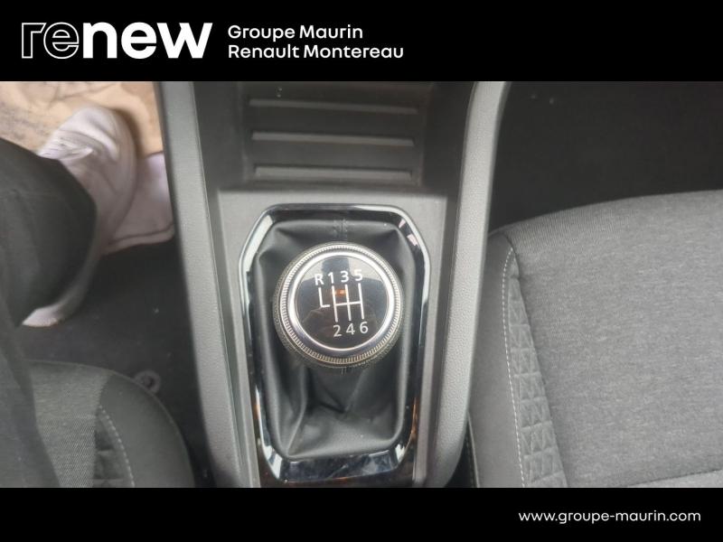 RENAULT Clio Auto-Ecole Blue dCi 100 -21N - Photo 24