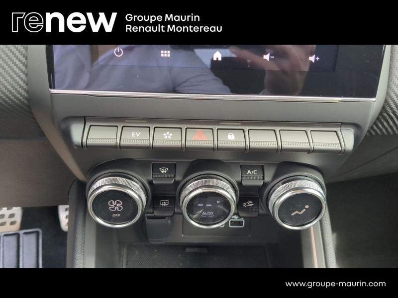 RENAULT Clio 1.6 E-Tech hybride 145ch Engineered - Photo 30