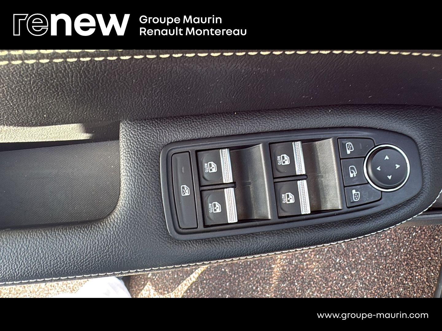 RENAULT Arkana 1.6 E-Tech hybride 145ch Engineered -22 - Photo 22