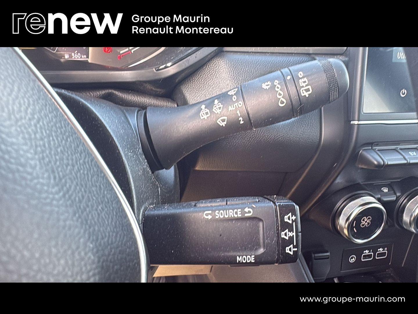 RENAULT Captur 1.6 E-Tech hybride 145ch Techno - Photo 25