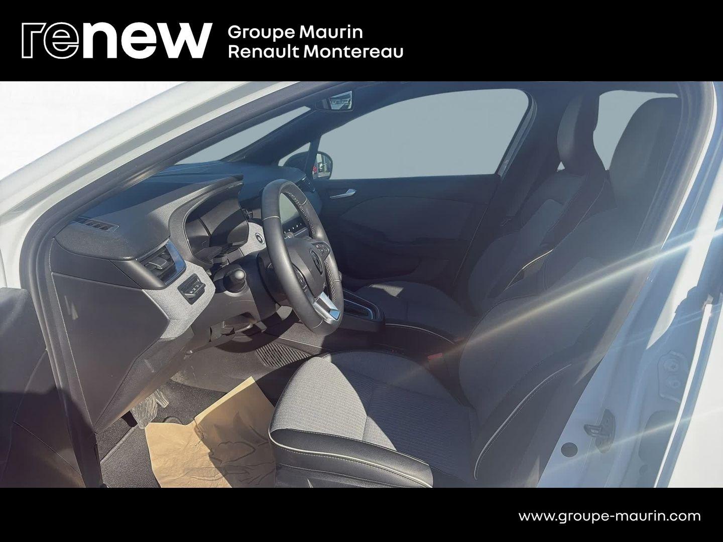 RENAULT Clio 1.6 E-Tech 145ch full hybrid Techno - Photo 16
