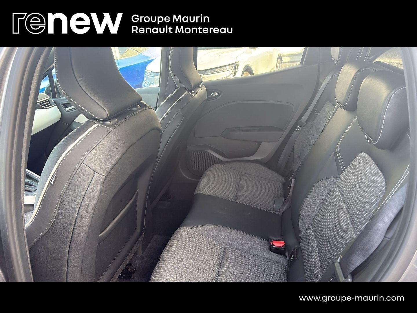 RENAULT Clio 1.6 E-Tech 145ch full hybrid Techno - Photo 11
