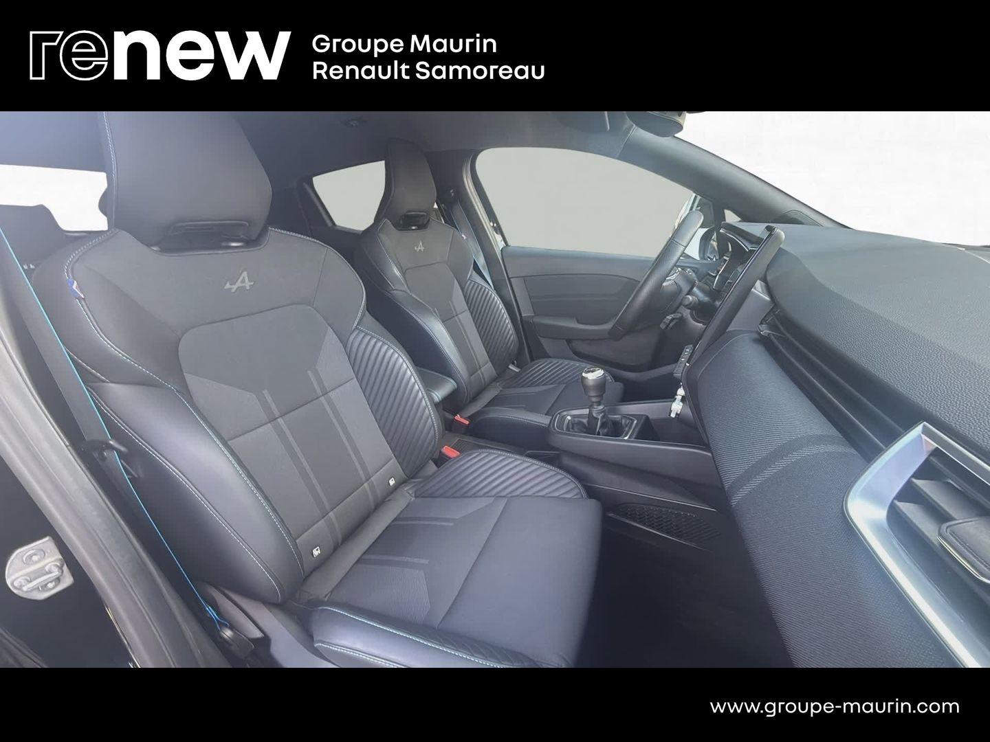 RENAULT Clio 1.0 TCe 90ch esprit Alpine - 25 - Photo 18