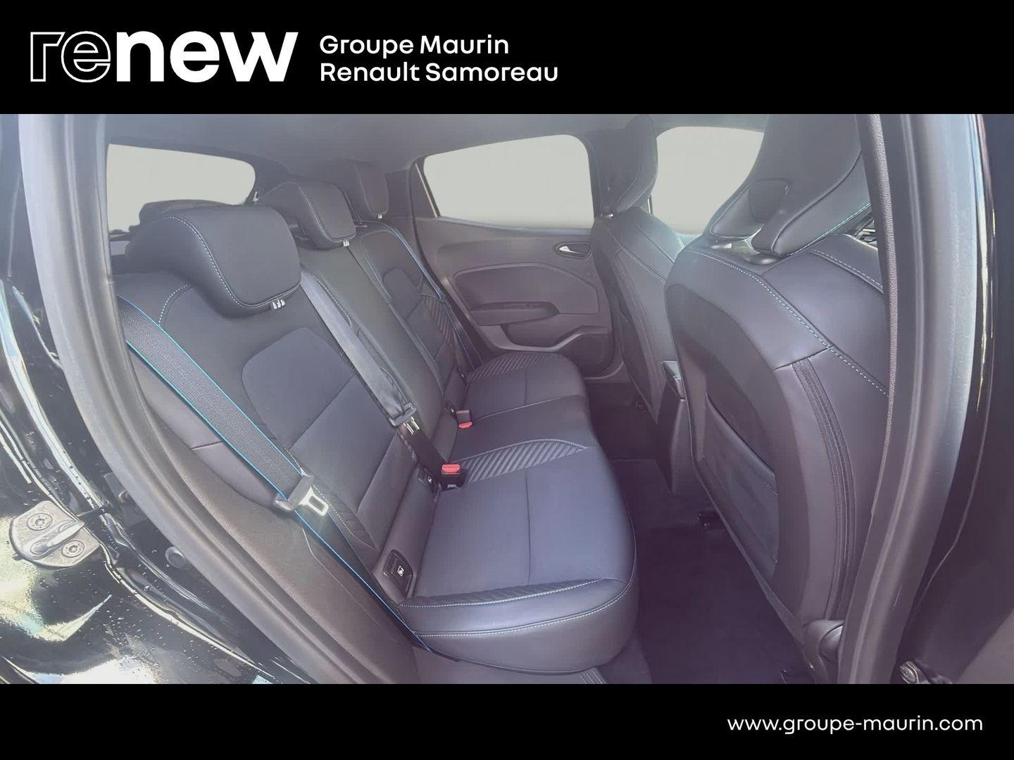 RENAULT Clio 1.0 TCe 90ch esprit Alpine - 25 - Photo 32