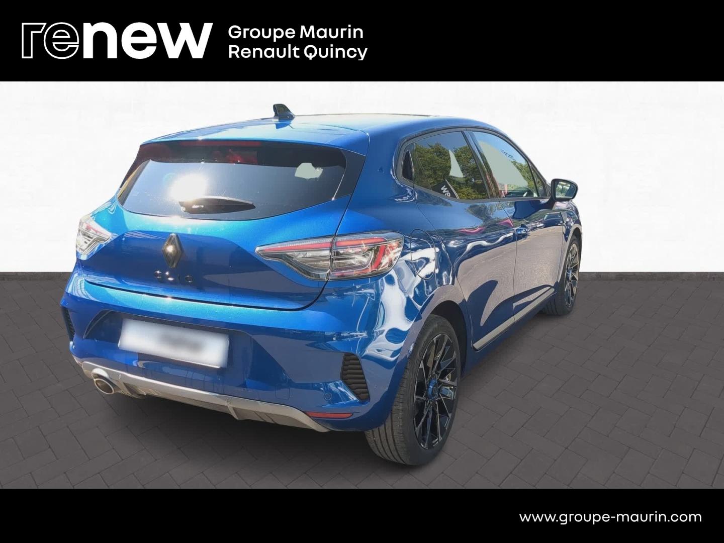 RENAULT Clio 1.0 TCe 90ch esprit Alpine - 24 - Photo 4