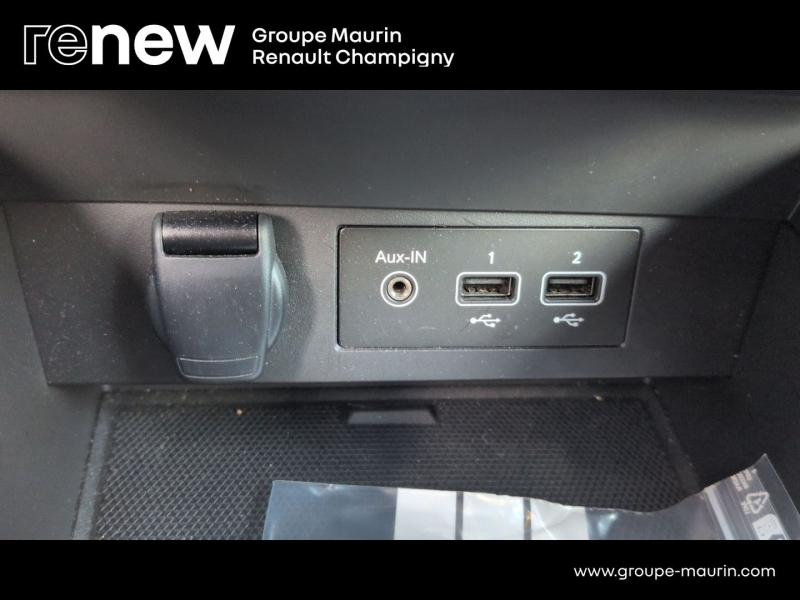 RENAULT Clio 1.3 TCe 140ch RS Line - Photo 29