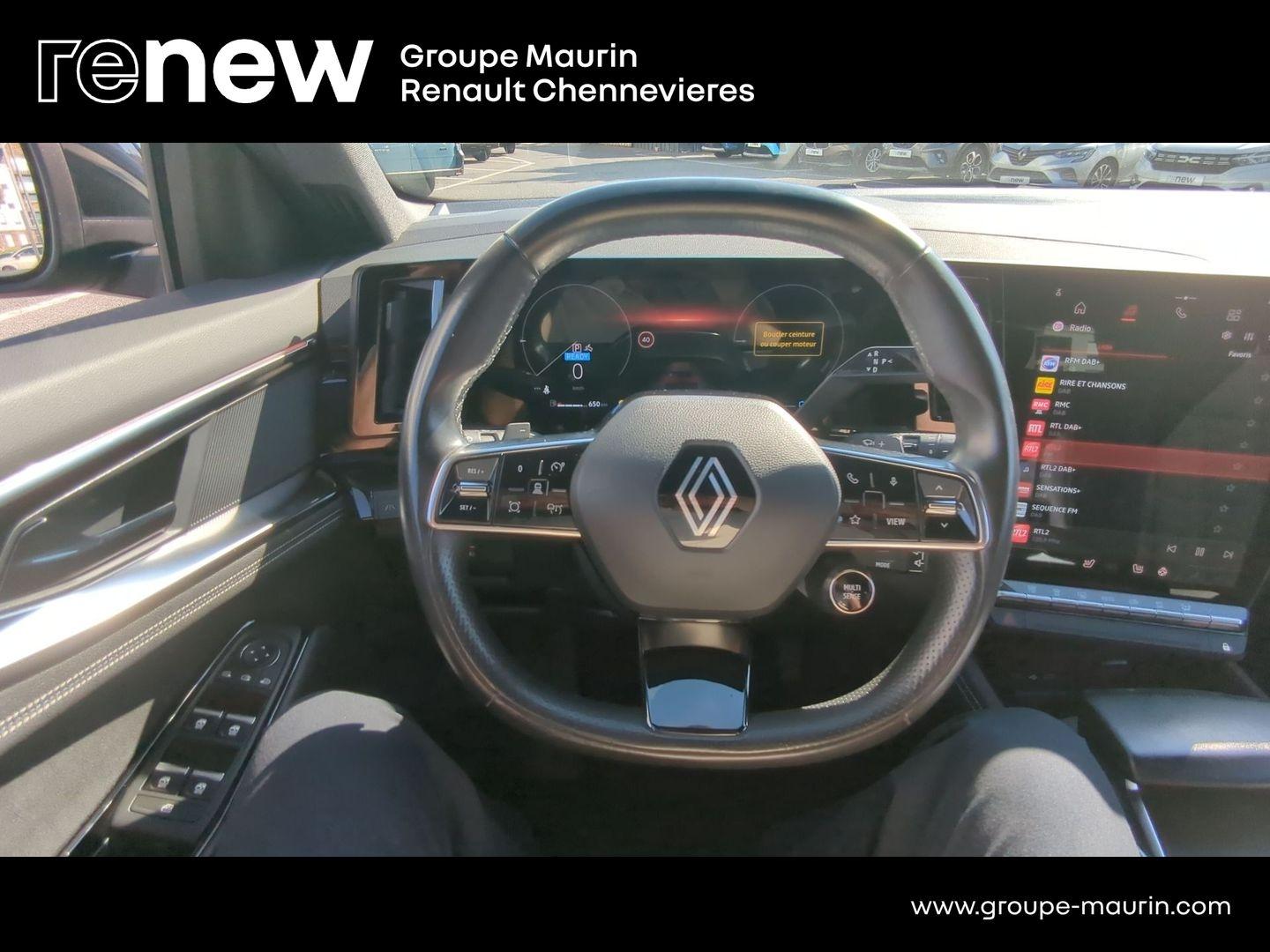 RENAULT Austral 1.2 E-Tech full hybrid 200ch Iconic - Photo 15