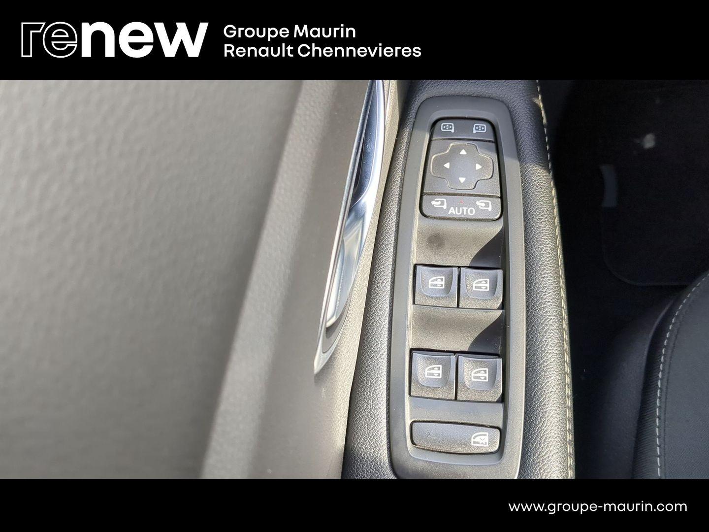 RENAULT Scenic 1.7 Blue dCi 120ch Business EDC - 21 - Photo 12