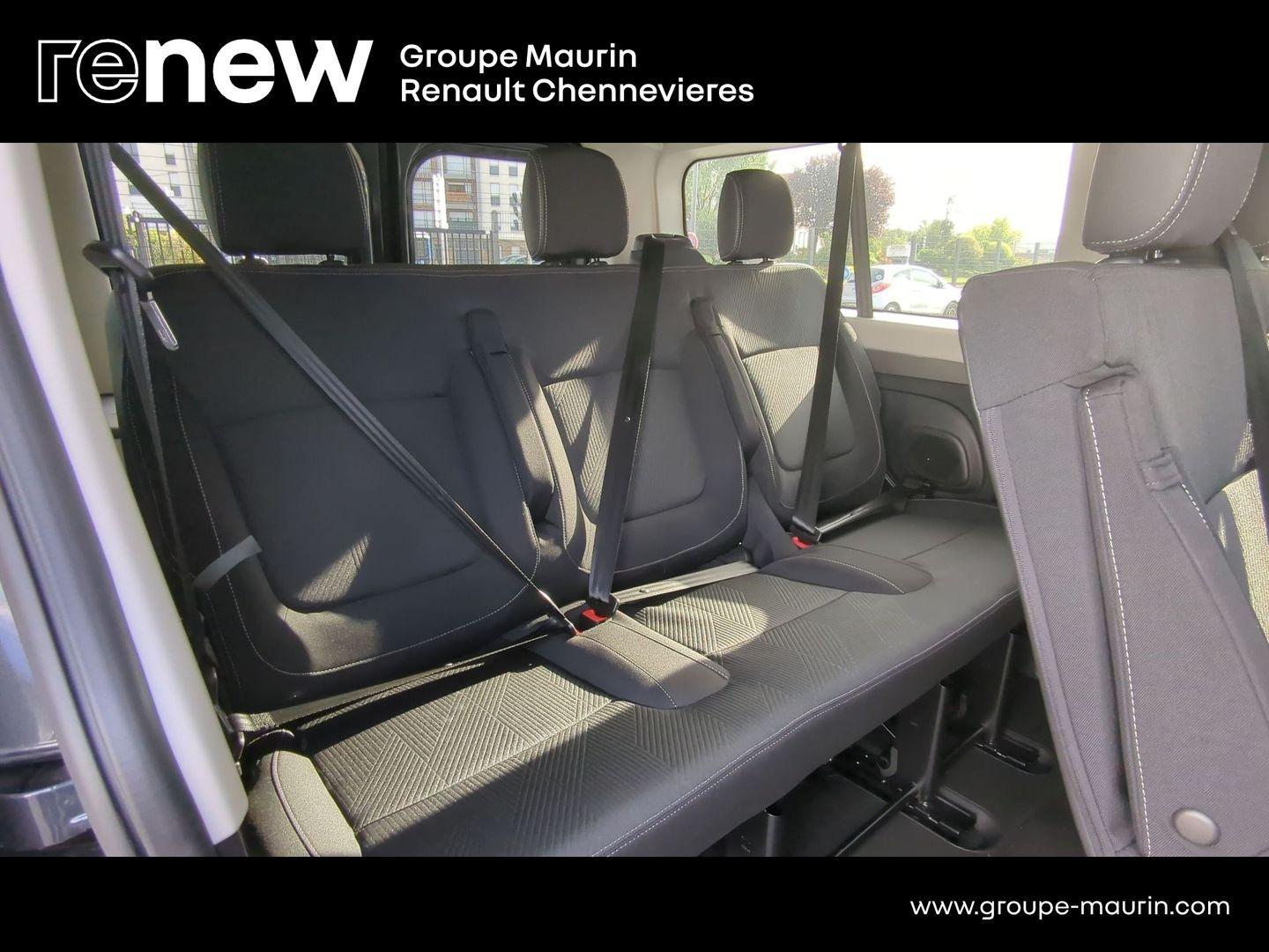 RENAULT Trafic Combi Grand 2.0 Blue dCi 150ch Techno -26 - Photo 11