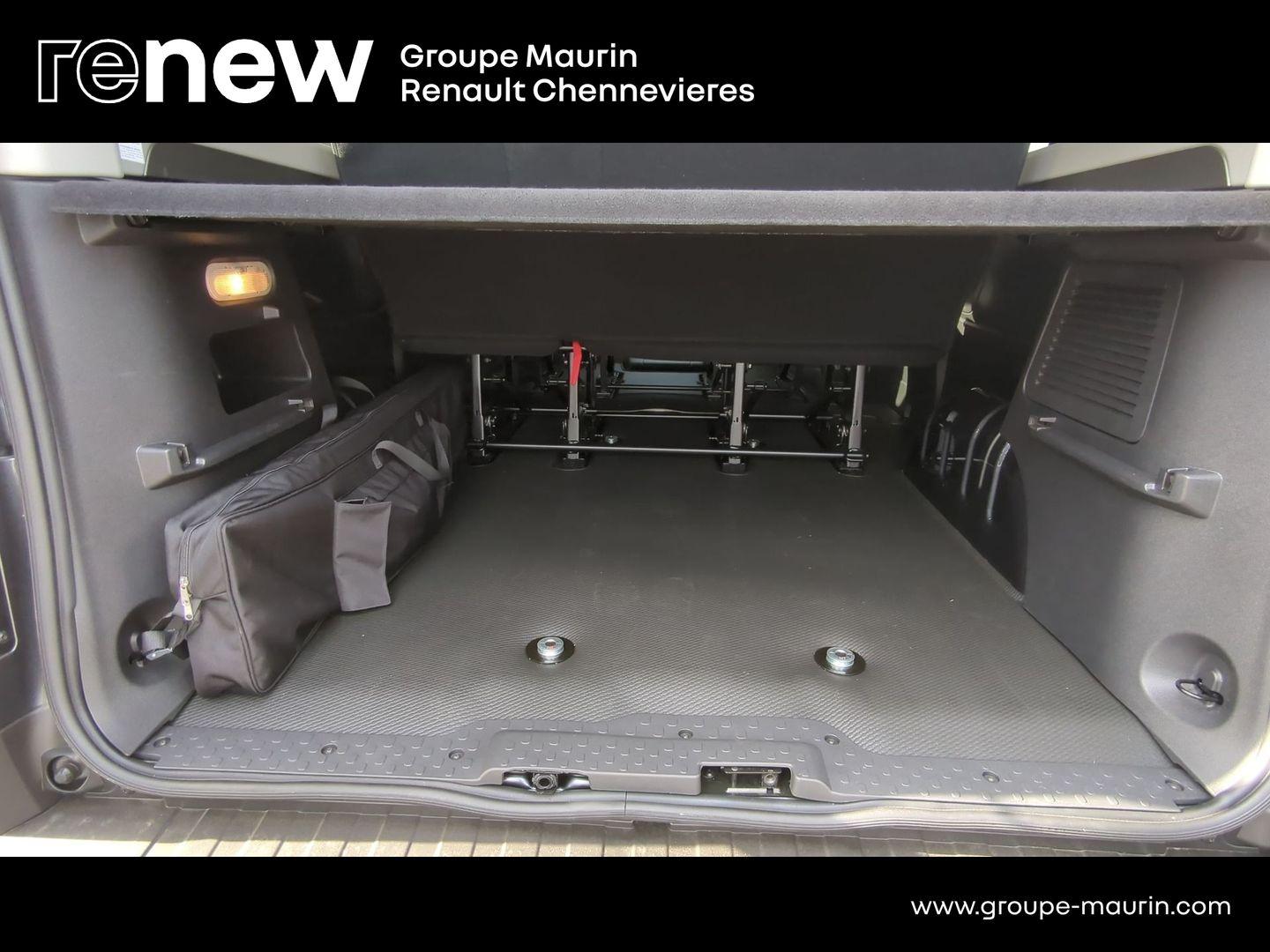RENAULT Trafic Combi Grand 2.0 Blue dCi 150ch Techno -26 - Photo 12