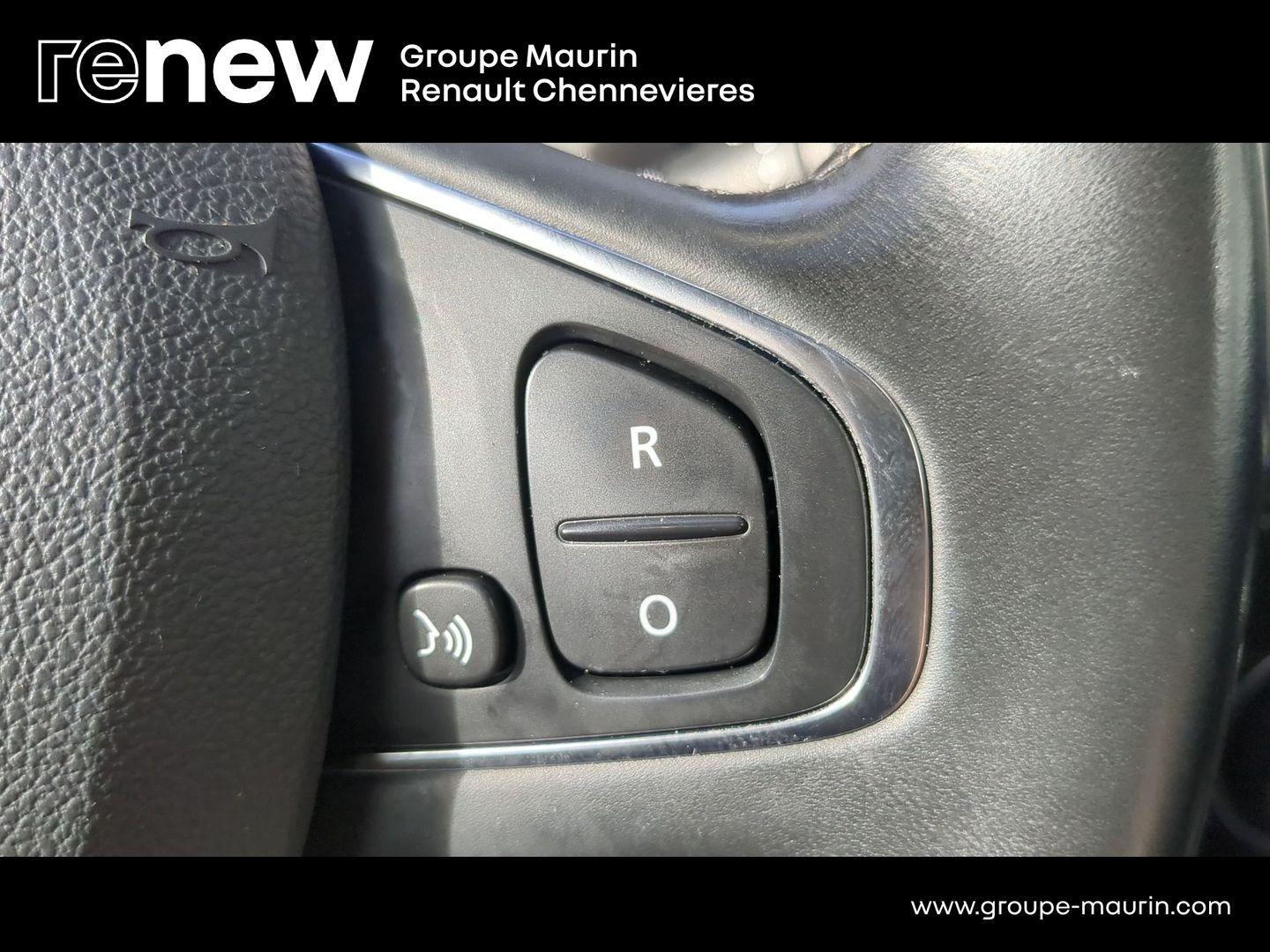 RENAULT Captur I (J87) Ph2 1.3 TCe 130 FAP Intens - Photo 13