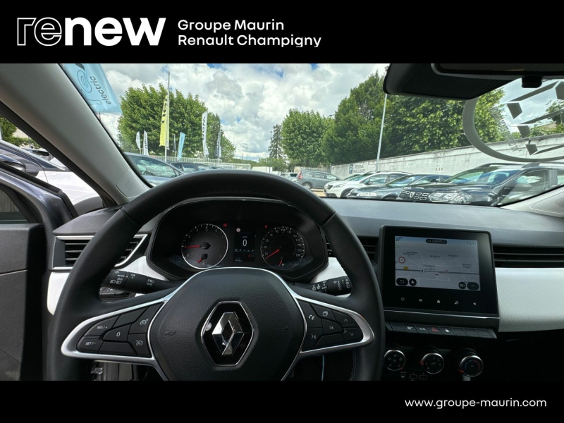 RENAULT Clio d’occasion à vendre à CHAMPIGNY-SUR-MARNE chez ADP - GIRARDIN (Photo 16)