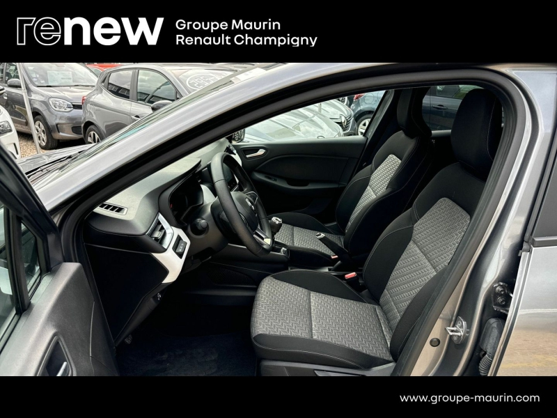 RENAULT Clio d’occasion à vendre à CHAMPIGNY-SUR-MARNE chez ADP - GIRARDIN (Photo 10)