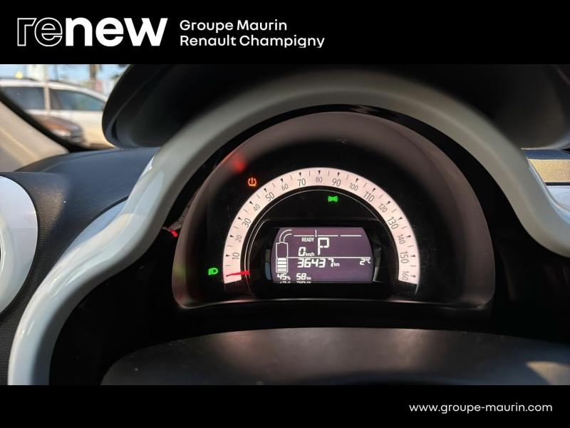 RENAULT Twingo d’occasion à vendre à CHAMPIGNY-SUR-MARNE chez ADP - GIRARDIN (Photo 9)