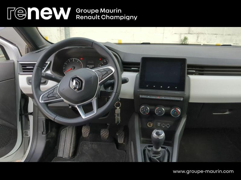 RENAULT Clio d’occasion à vendre à CHAMPIGNY-SUR-MARNE chez ADP - GIRARDIN (Photo 8)