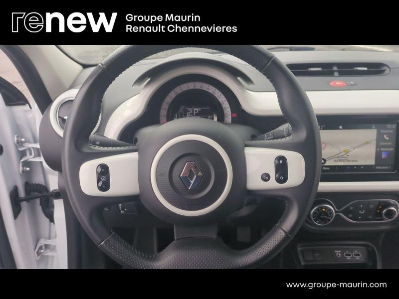 RENAULT Twingo d’occasion à vendre à CHAMPIGNY-SUR-MARNE chez ADP - GIRARDIN (Photo 18)