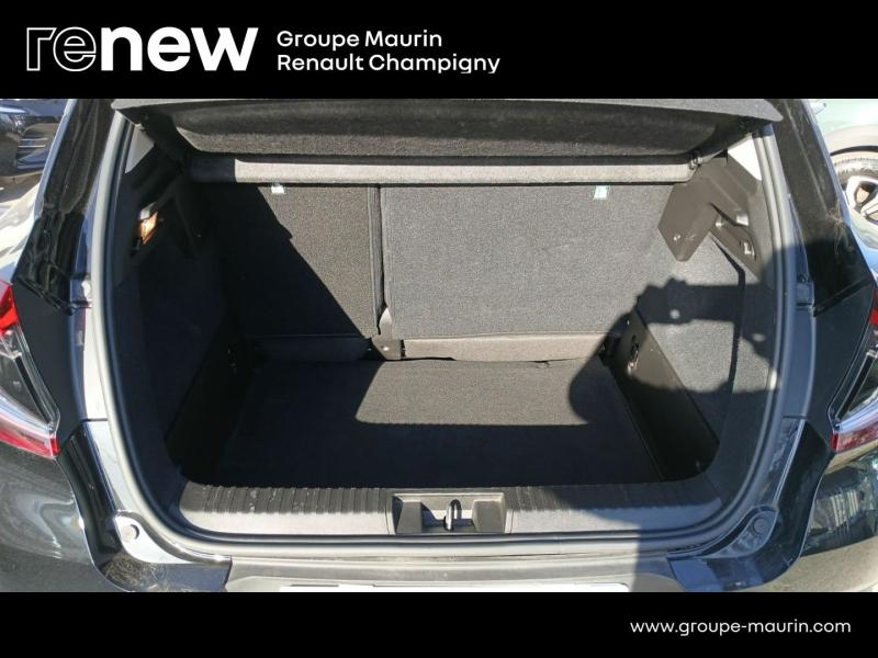 RENAULT Captur d’occasion à vendre à CHAMPIGNY-SUR-MARNE chez ADP - GIRARDIN (Photo 14)