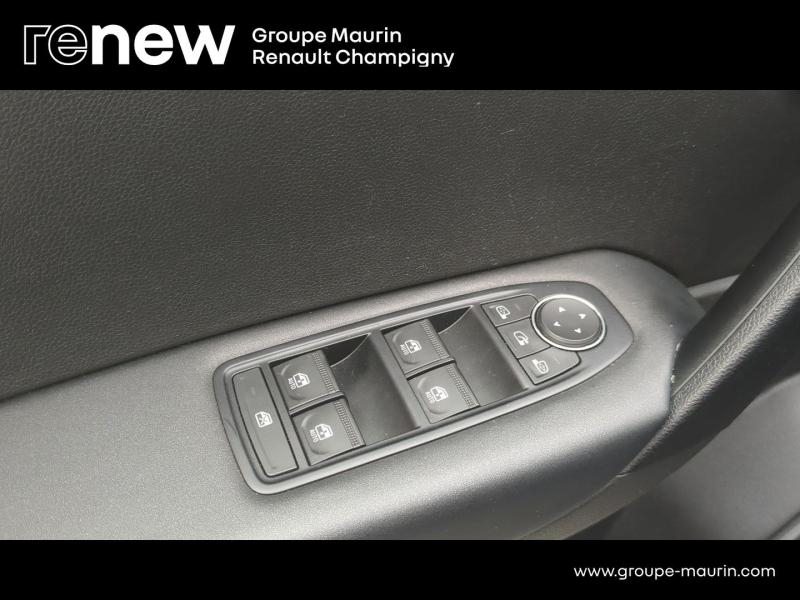 RENAULT Captur d’occasion à vendre à CHAMPIGNY-SUR-MARNE chez ADP - GIRARDIN (Photo 19)
