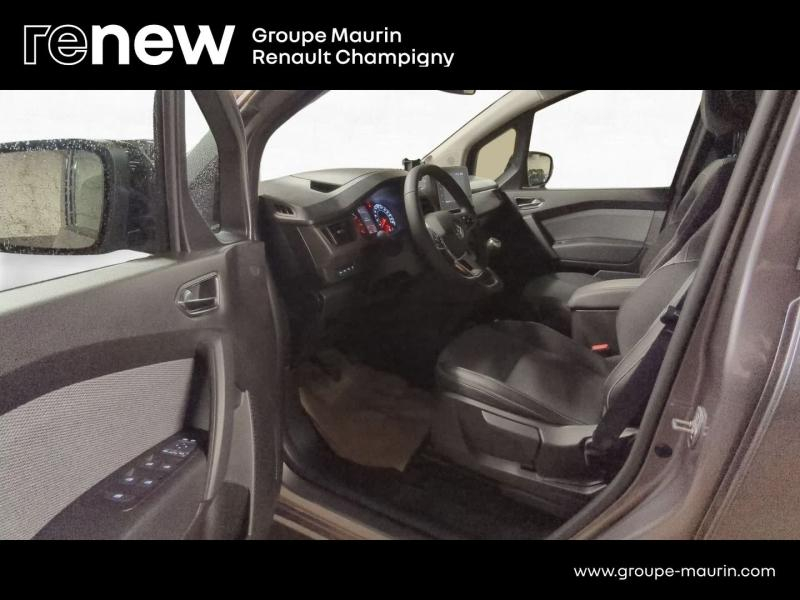 RENAULT Kangoo d’occasion à vendre à CHAMPIGNY-SUR-MARNE chez ADP - GIRARDIN (Photo 16)